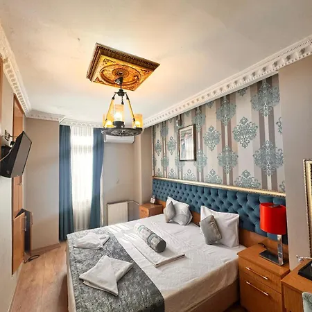 Golden Palace - Sultanahmet Hotel 3*