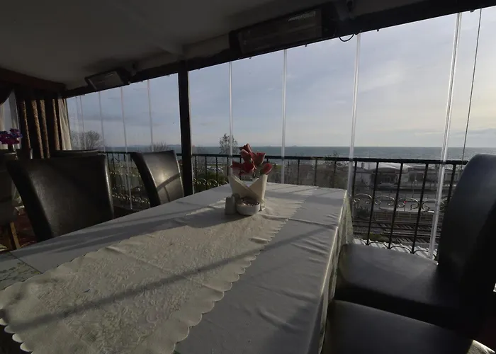 Hotel Golden Palace Sea View