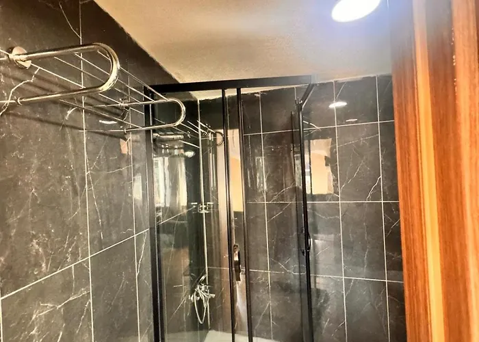 Golden Palace Sea View