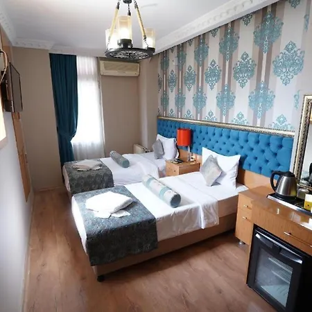 Golden Palace Sea View فندق 3*
